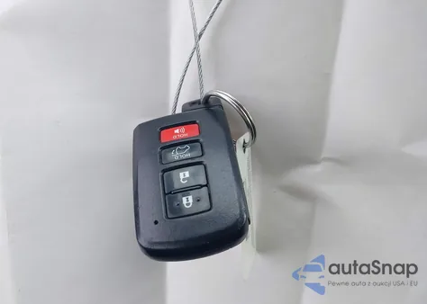 2018 Toyota Highlander Xle из США, поврежденный, VIN 5TDKZRFH6JS539852